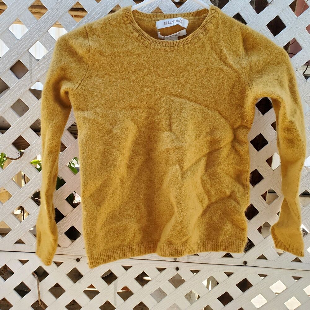 Girls Ellen Tracy Mustard Cewneck Sweatshirt Size Small 100% Cashmere